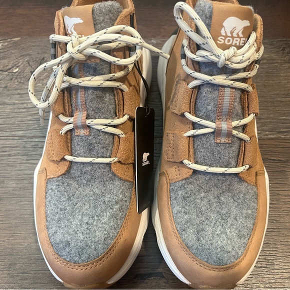 NWT Sorel Women's Kinetic Rngd Caribou Boot; Size 8 - Picture 6 of 8